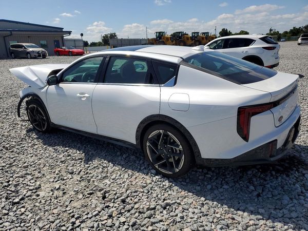 2026 KIA K4