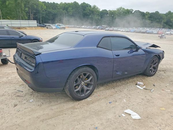 2017 DODGE CHALLENGER SXT
