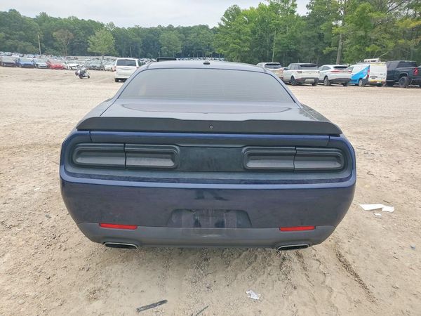 2017 DODGE CHALLENGER SXT