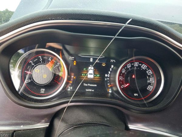 2017 DODGE CHALLENGER SXT
