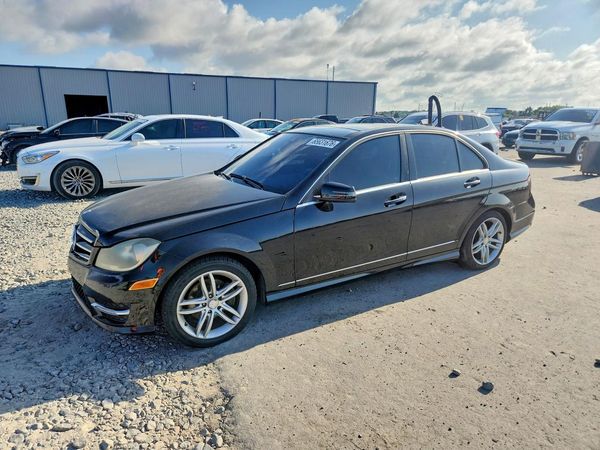 2014 MERCEDES-BENZ C