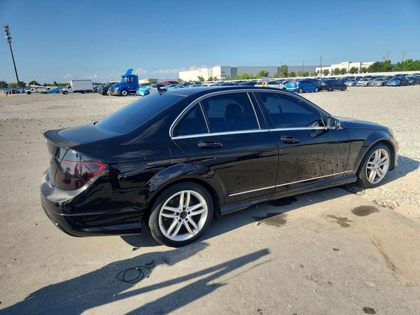 2014 MERCEDES-BENZ C C250