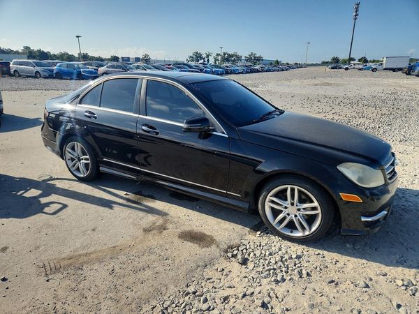 2014 MERCEDES-BENZ C C250