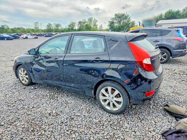 2013 HYUNDAI ACCENT GLS Premium/ SE — DSRA