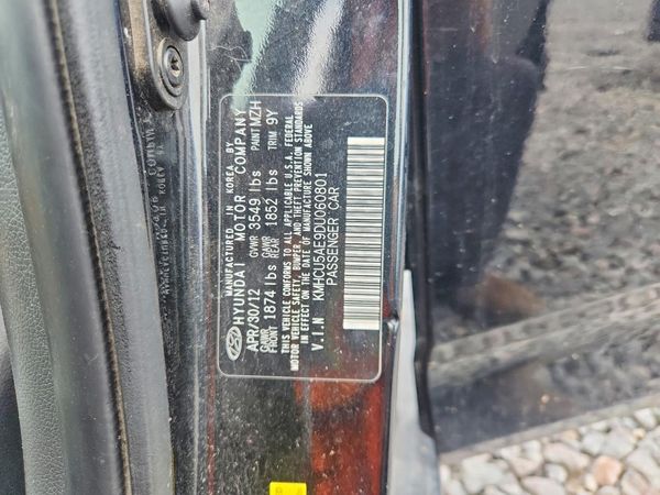 2013 HYUNDAI ACCENT GLS Premium/ SE — VINS