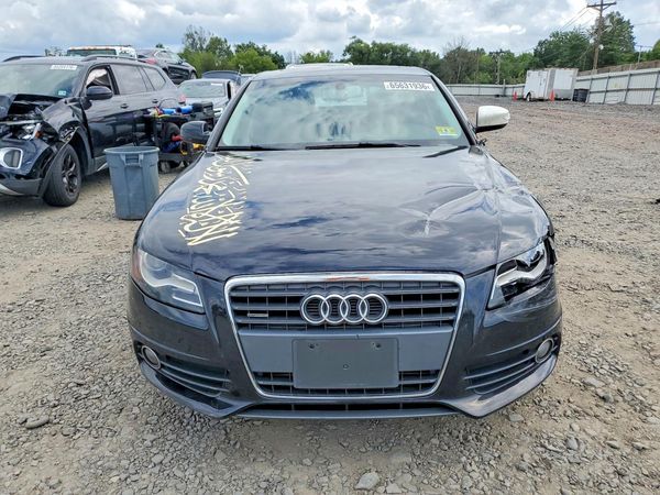 2012 AUDI A4 quattro Premium Plus