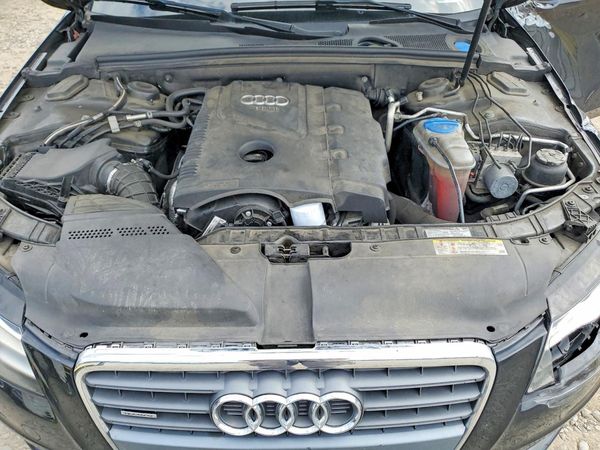 2012 AUDI A4 quattro Premium Plus