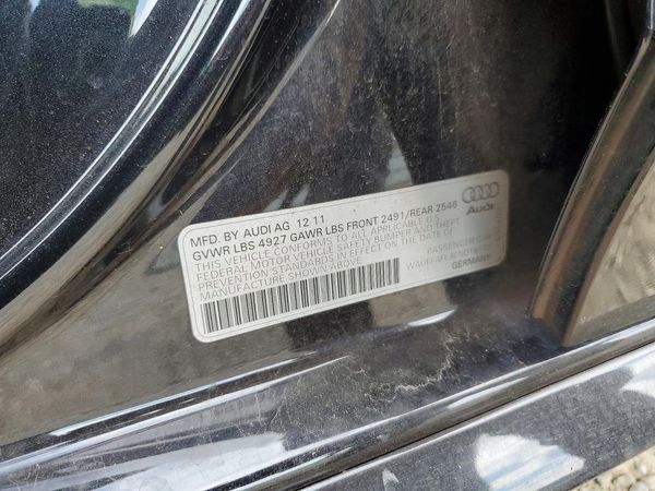 2012 AUDI A4 quattro Premium Plus