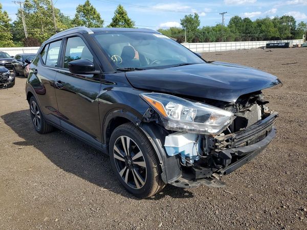 2019 NISSAN KICKS