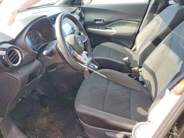 2019 NISSAN KICKS