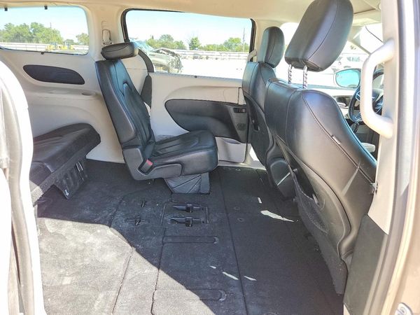 2018 CHRYSLER PACIFICA