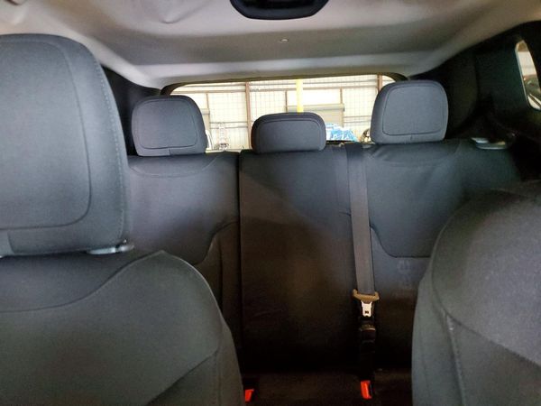 2016 JEEP RENEGADE LATITUDE 4X2