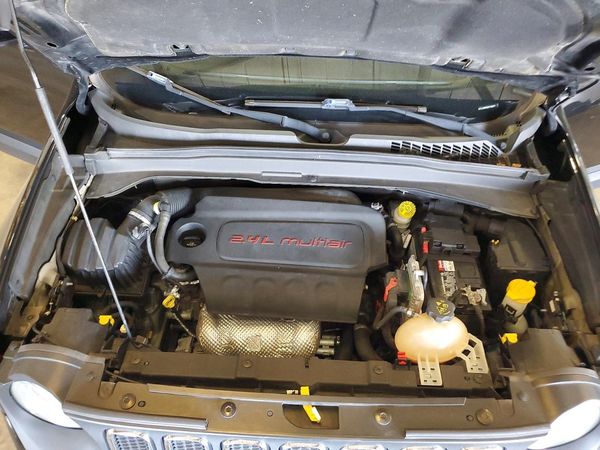 2016 JEEP RENEGADE LATITUDE 4X2
