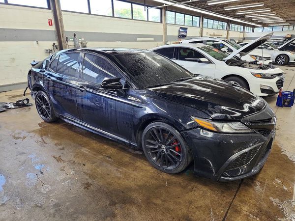 2023 TOYOTA CAMRY XSE — Passenger 3/4
