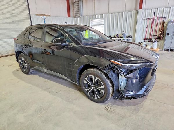 2024 TOYOTA BZ4X