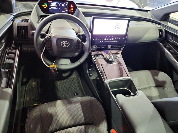2024 TOYOTA BZ4X