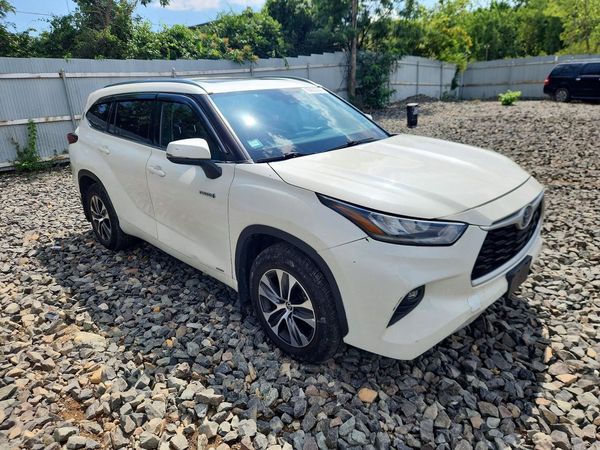 2020 TOYOTA HIGHLANDER