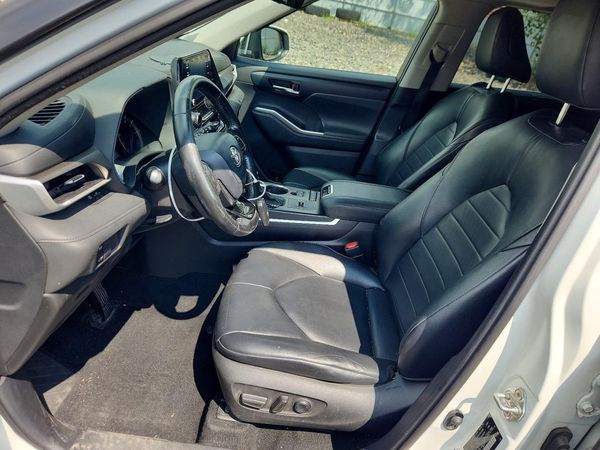 2020 TOYOTA HIGHLANDER