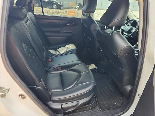 2020 TOYOTA HIGHLANDER
