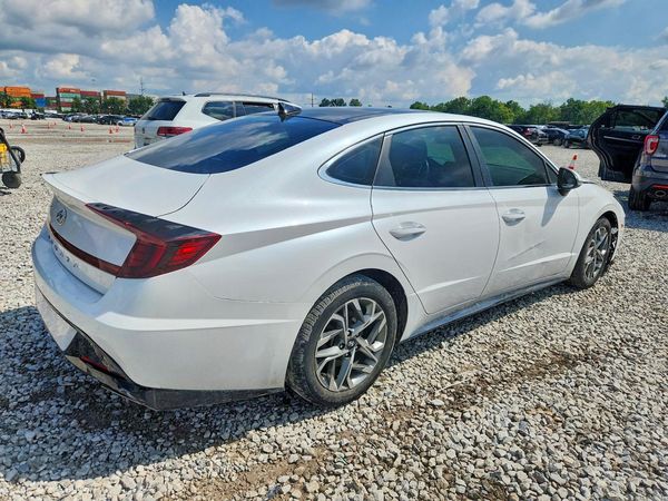 2022 HYUNDAI SONATA