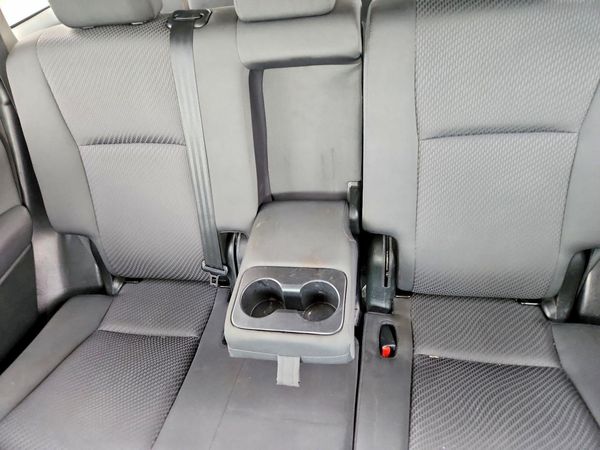 2018 TOYOTA HIGHLANDER LE/LE Plus