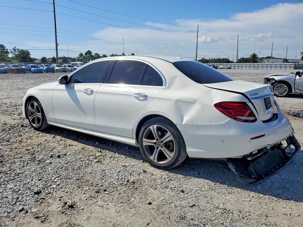 2019 MERCEDES-BENZ E E300