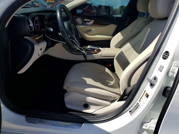 2019 MERCEDES-BENZ E E300