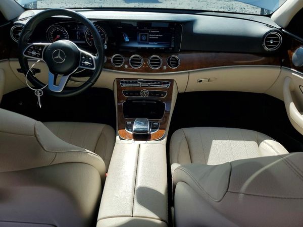 2019 MERCEDES-BENZ E E300