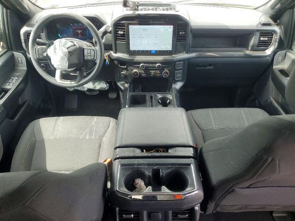 2024 FORD F150