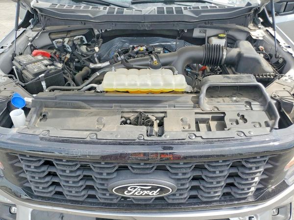 2024 FORD F150