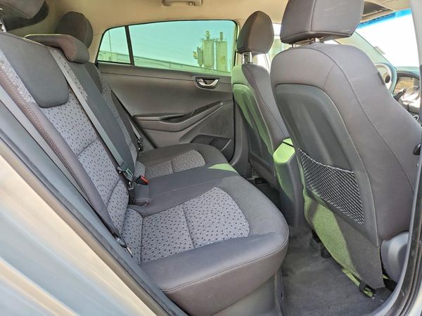 2017 HYUNDAI IONIQ