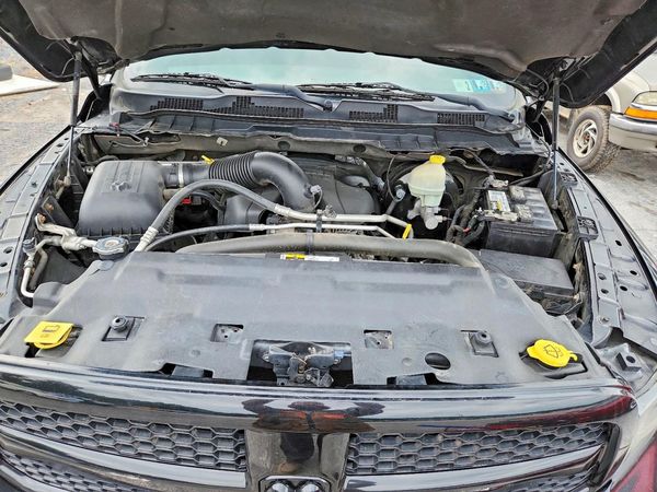2013 RAM 1500 ST QUAD CAB 4X4