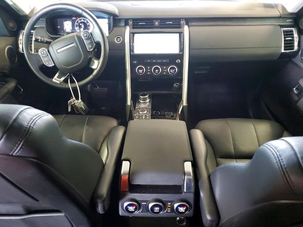 2018 LAND ROVER DISCOVERY