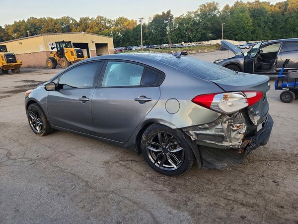 2016 KIA FORTE