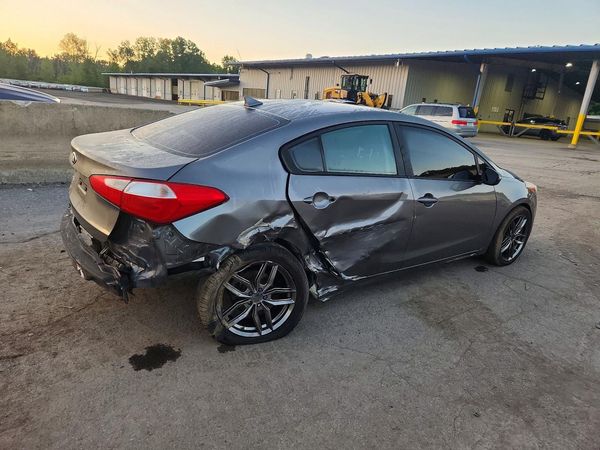 2016 KIA FORTE