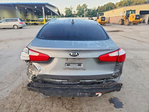 2016 KIA FORTE