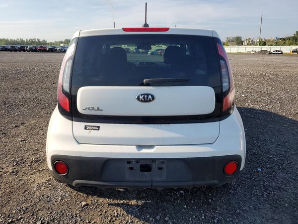 2018 KIA SOUL Base