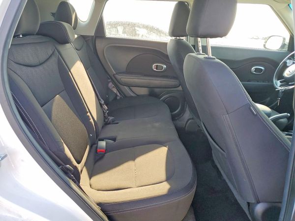 2018 KIA SOUL Base