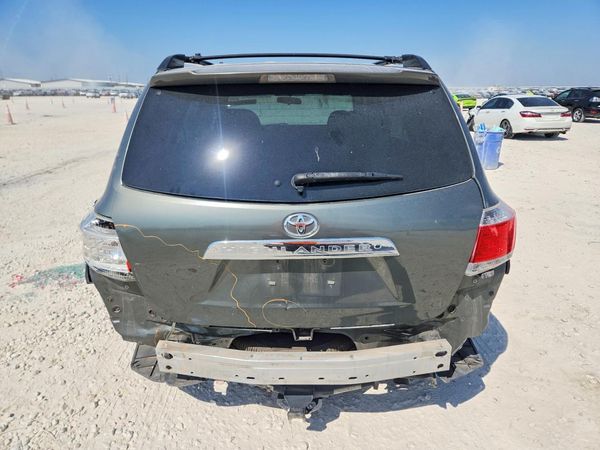 2013 TOYOTA HIGHLANDER Base/Hybrid