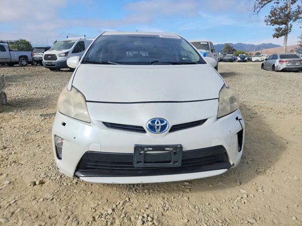 2013 TOYOTA PRIUS