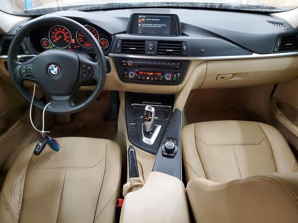 2014 BMW 320 SA