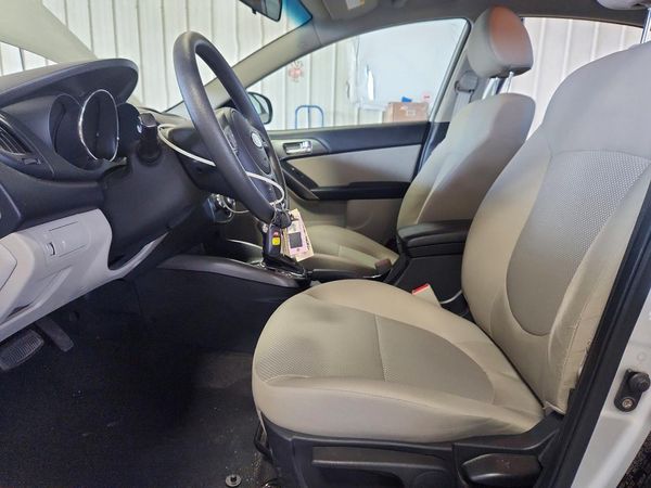 2013 KIA FORTE EX