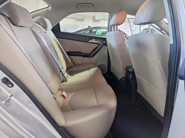 2013 KIA FORTE EX