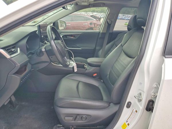 2023 TOYOTA RAV4 Limited — DENT