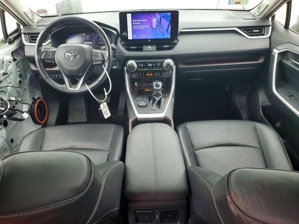 2023 TOYOTA RAV4 Limited — CKPT