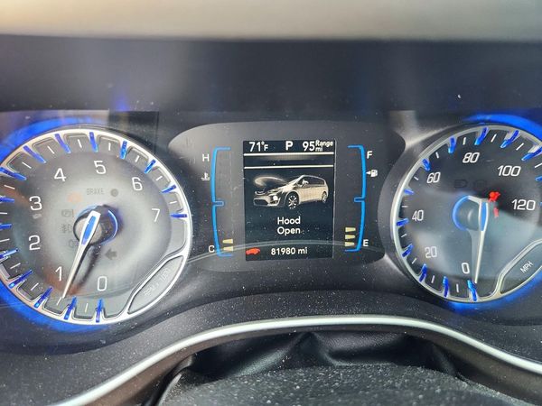 2017 CHRYSLER PACIFICA Touring L