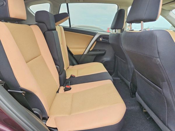 2017 TOYOTA RAV4 XLE