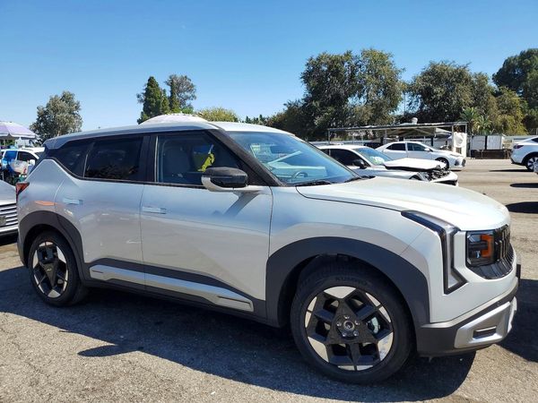 2027 KIA SELTOS S