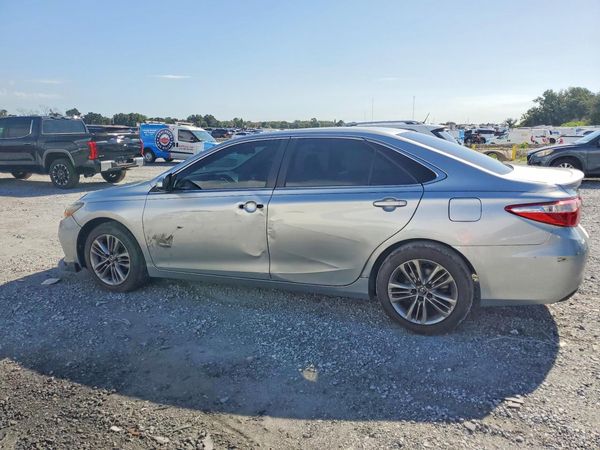 2016 TOYOTA CAMRY