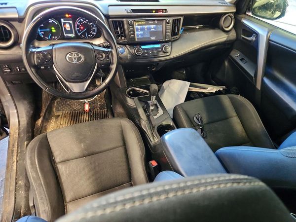 2017 TOYOTA RAV4 LE/XLE Hybrid — CKPT
